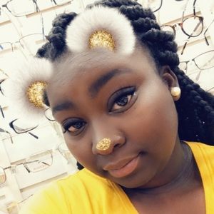 Meet your Posher, Genae